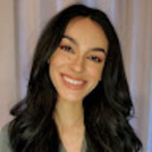 Meet your Posher, Vanessa